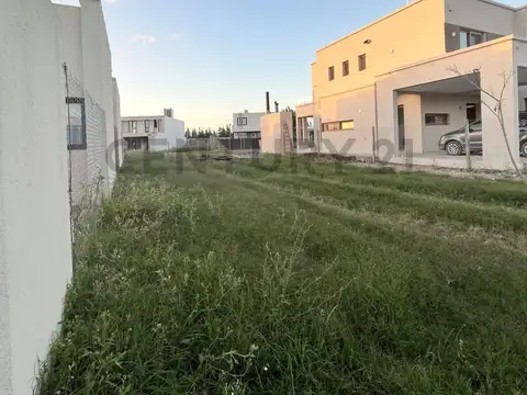 Terreno en Venta 11  mts Frente