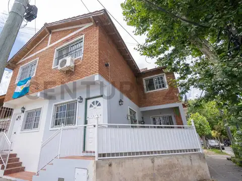 Duplex en venta en tigre centro