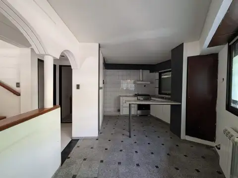 Depto Tipo Casa en Venta 34 años