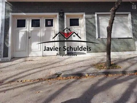 Excelente casa centrica. 