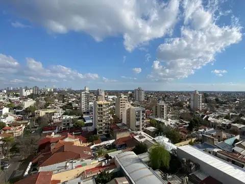 Departamento en Alquiler en Remedios De Escalada, $ 475.000