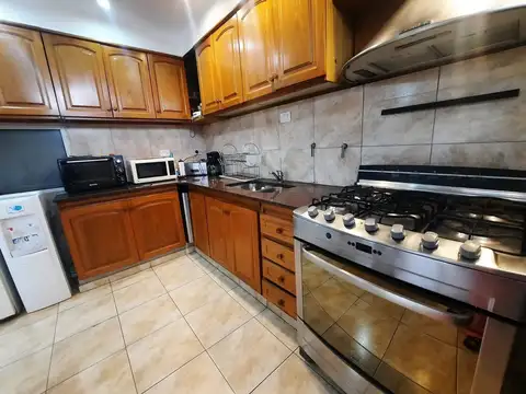 Depto Tipo Casa en Venta de 4 ambientes