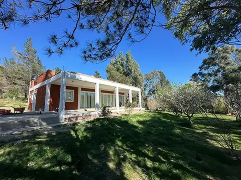 TERRENO DE 10.750M2 CON CASAS EN CORDON FORESTAL!