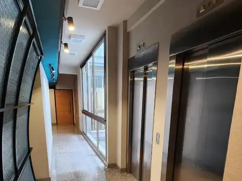 Oficina en Alquiler en Monserrat, $ 900.000