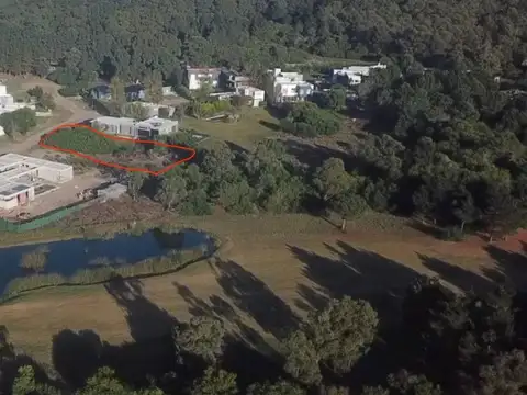 Terreno en Venta 50  mts Fondo