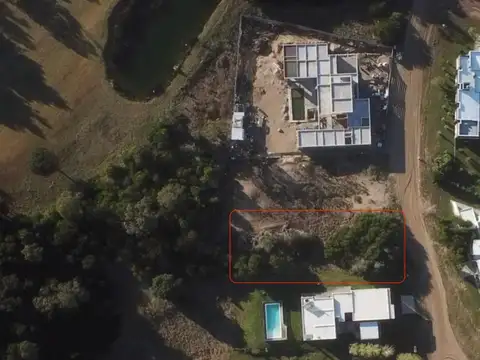 Terreno en Venta 20  mts Frente