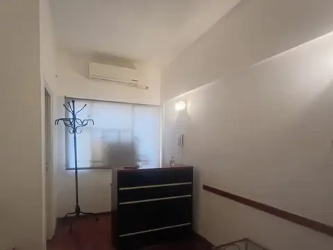 ALQUILER DE OFICINA, EDIFICIO EN COLÓN Y ESPAÑA