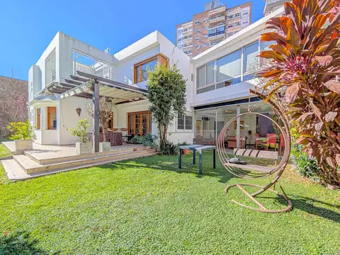 Casa de lujo en Venta en Barrio Lourdes Rosario