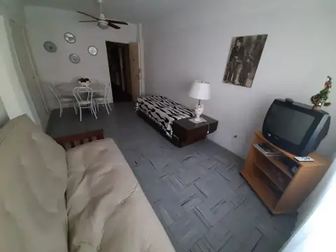 Departamento en Alquiler Temporal en Miramar, USD 11.111