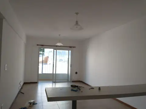 Departamento en Alquiler en La Plata, $ 550.000