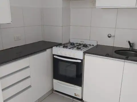 Zeballos 2473 , Piso 02