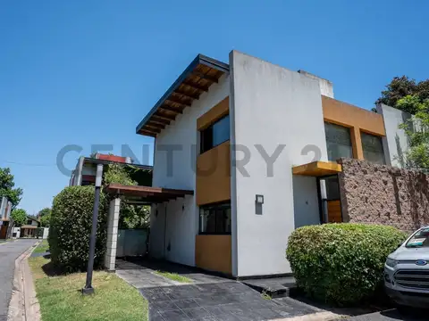 Dúplex en Barrio cerrado de 2 dormitorios en Gonnet – Calle 20 Nº 2329 e/ 508 y 509.