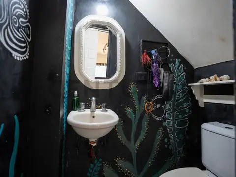 Dúplex en Barrio cerrado de 2 dormitorios en Gonnet – Calle 20 Nº 2329 e/ 508 y 509.