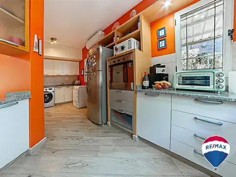 CASA 4 AMB EN VENTA EN GENERAL RODRIGUEZ PILETA