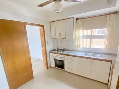Departamento en Alquiler en San Nicolas De Los Arroyos, $ 850.000