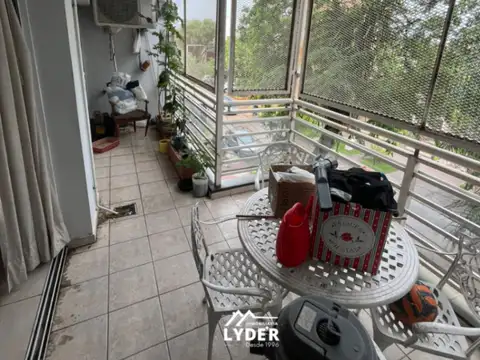 Departamento 3 ambientes con 2 baños