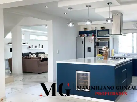 Casa en Venta en Countries y Barrios Cerrados en Ezeiza, USD 600.000