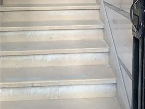 Oficina en Venta en Floresta, USD 180.000