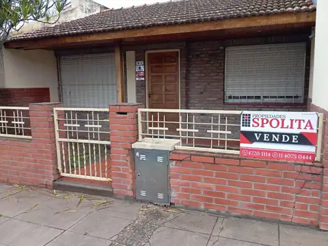 Ada Elflein  al 4000