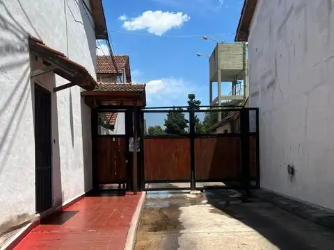 Justo Jose De Urquiza 1000