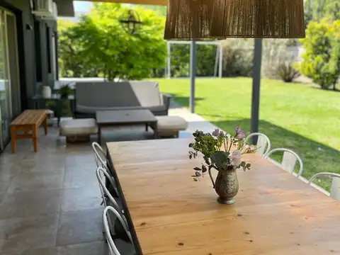 Casa en Alquiler Temporal en Bella Vista, USD 4.300