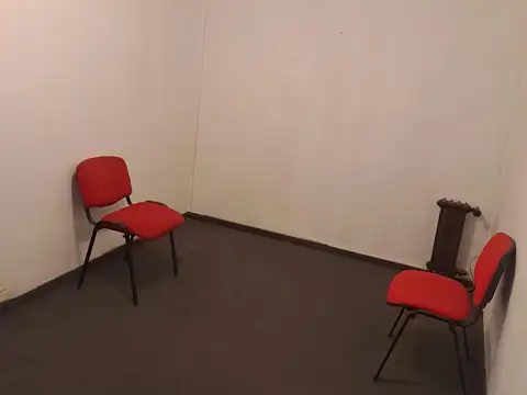 Oficina en Venta 35 años