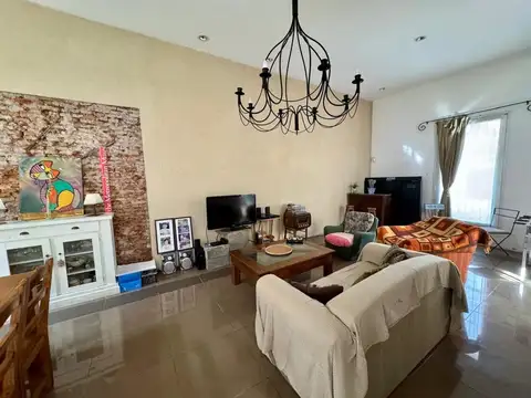 Casa en Venta en Victoria, USD 330.000