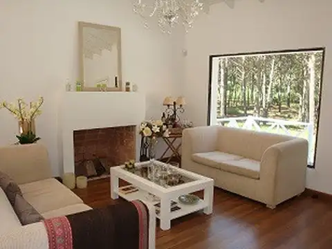 Depto Tipo Casa en Venta de 4 ambientes