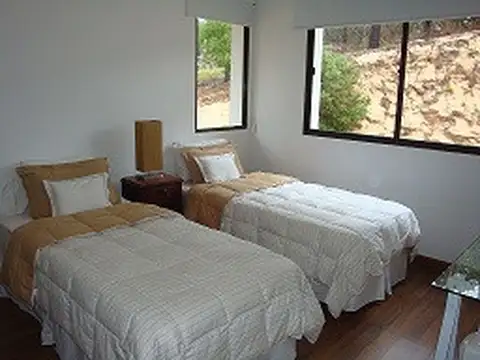 Depto Tipo Casa 4 ambientes con 2 baños