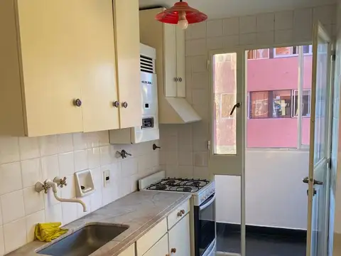 Miguel de Azcuénaga 1400