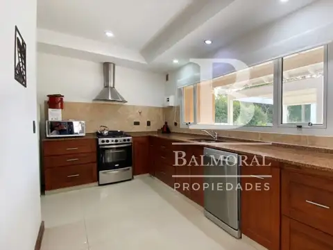 Casa en Alquiler Temporal en Pinamar, USD 0
