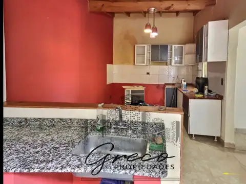 Casa 3 ambientes con 1 baño