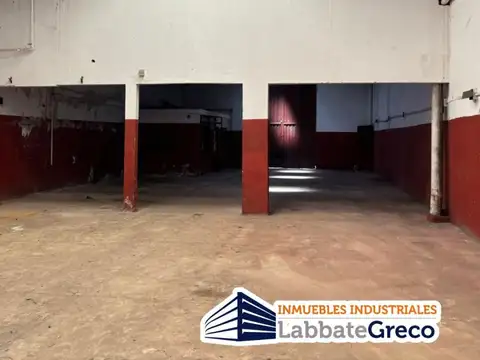 Galpon en Alquiler 10  mts Frente