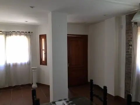 Hermosa propiedad en De Vicenzo Grande