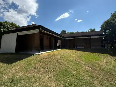 Casa en Alquiler al Este