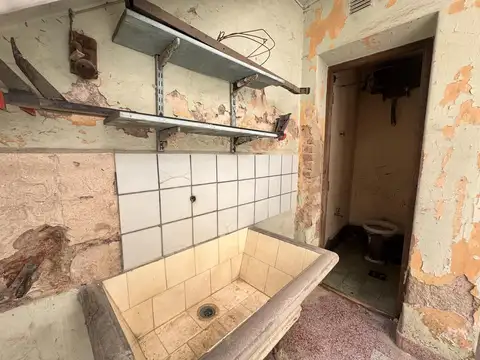 Depto Tipo Casa en Venta 60 años