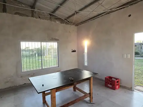 Casa 3 ambientes con 1 baño