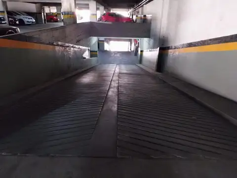 Cochera en Venta Fija