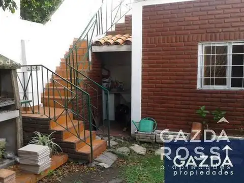 Casa en Venta en Adrogue, USD 193.000