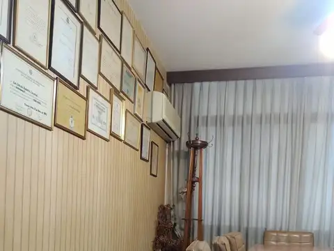 Oficina en Venta 59 años