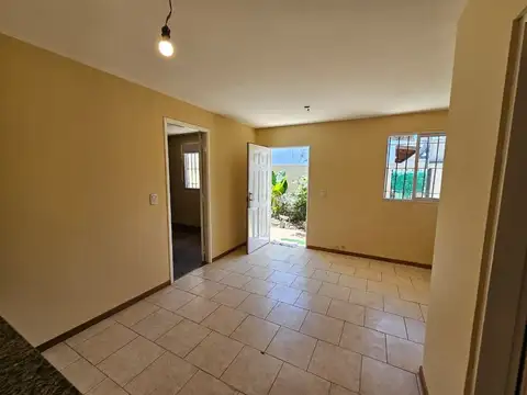 Depto Tipo Casa en Alquiler de 1 dormitorio