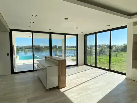 Casa en Venta 1 año