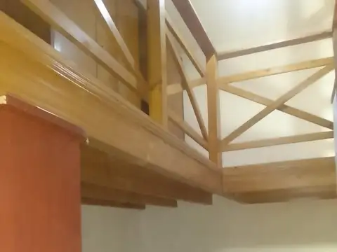 Depto Tipo Casa 3 ambientes con 2 baños