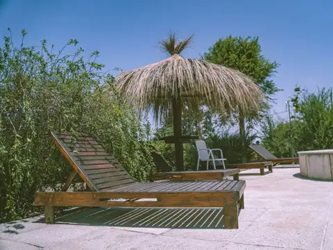 VENTA DE COMPLEJO DE CABAÑAS EN PARQUE SIQUIMAN