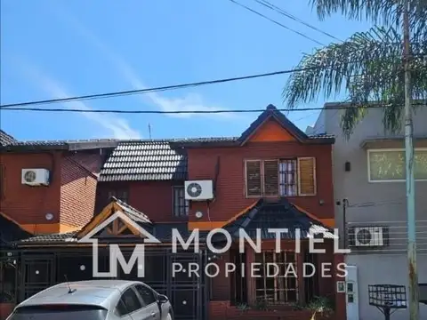 Casa Dúplex  en Venta en El Palomar, Morón, G.B.A. Zona Oeste