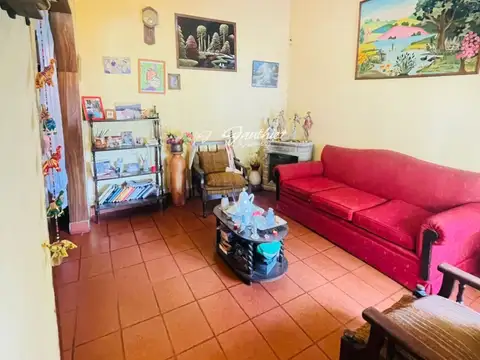 Casa 4 ambientes con 1 baño