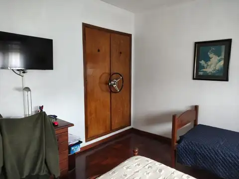 Av. Presidente Perón 5700