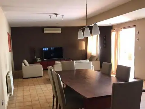 Lucia Miranda al 3300