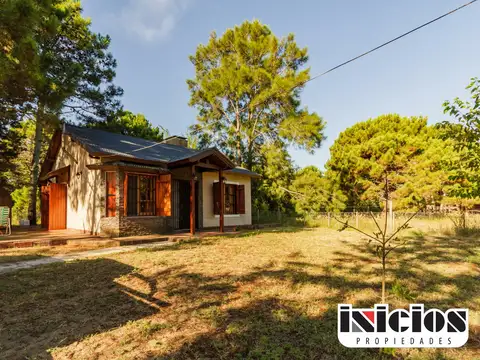 Chalet en Lote: Storni N°753 E/ Olmos y Castelli - Nueva Atlantis - C881