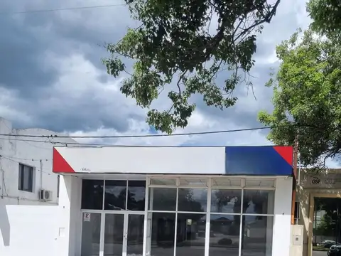 LOCAL COMERCIAL EN VENTA – BLVR YRIGOYEN 141